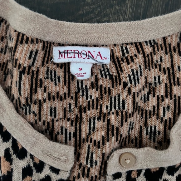 Leopard Cardigan - Picture 2 of 3